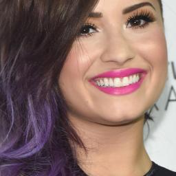 Demi Lovato nieuw gezicht van Skechers