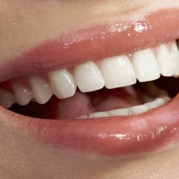 'Slechte tanden beïnvloeden carrière'