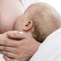 'Borstvoeding halveert risico op postnatale depressie'