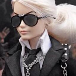 Lagerfeld Barbie binnen een dag uitverkocht