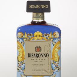 Versace ontwerpt Disaronno-fles voor de feestdagen